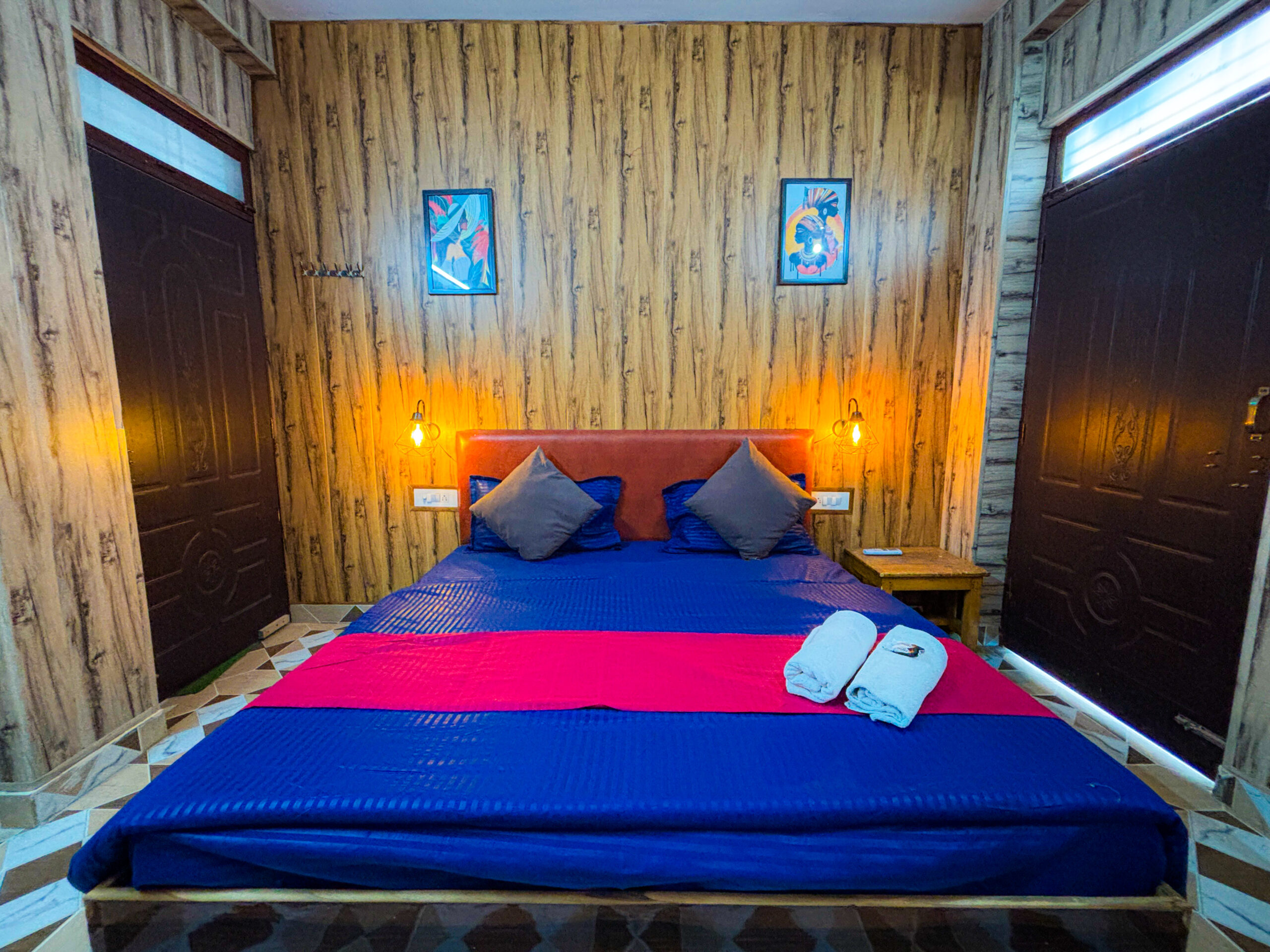 Top Hostels in Tapovan for Solo and Group Travelers