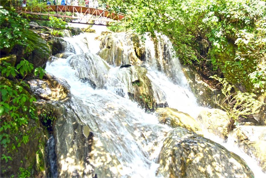 neer-garh-waterfall